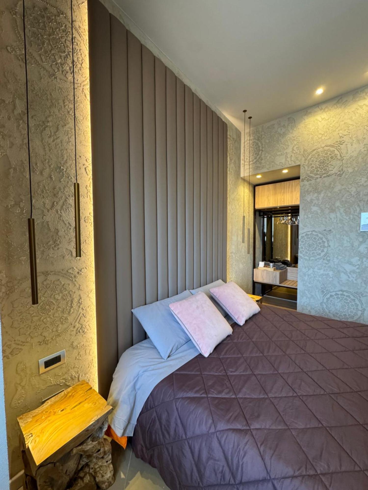 Tropicana Room Caserta Exterior foto