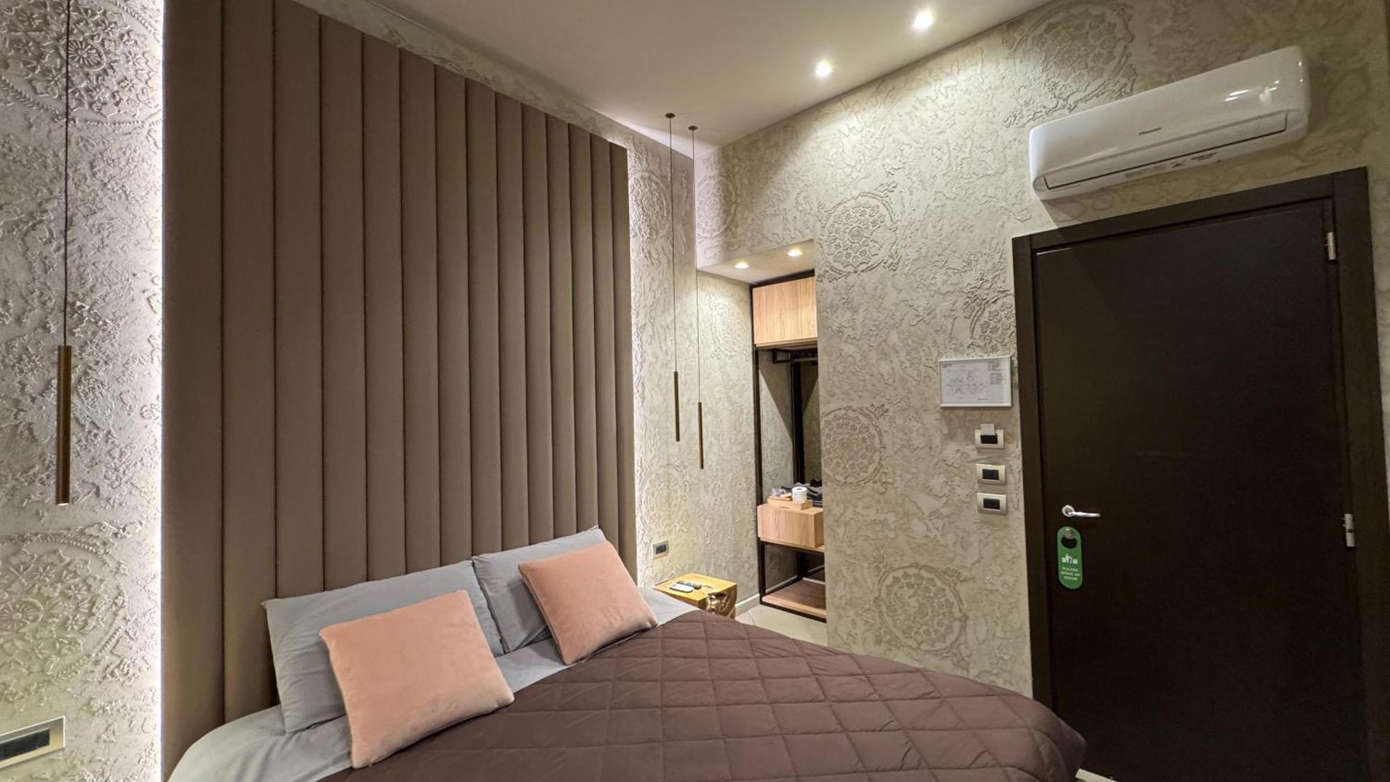 Tropicana Room Caserta Exterior foto
