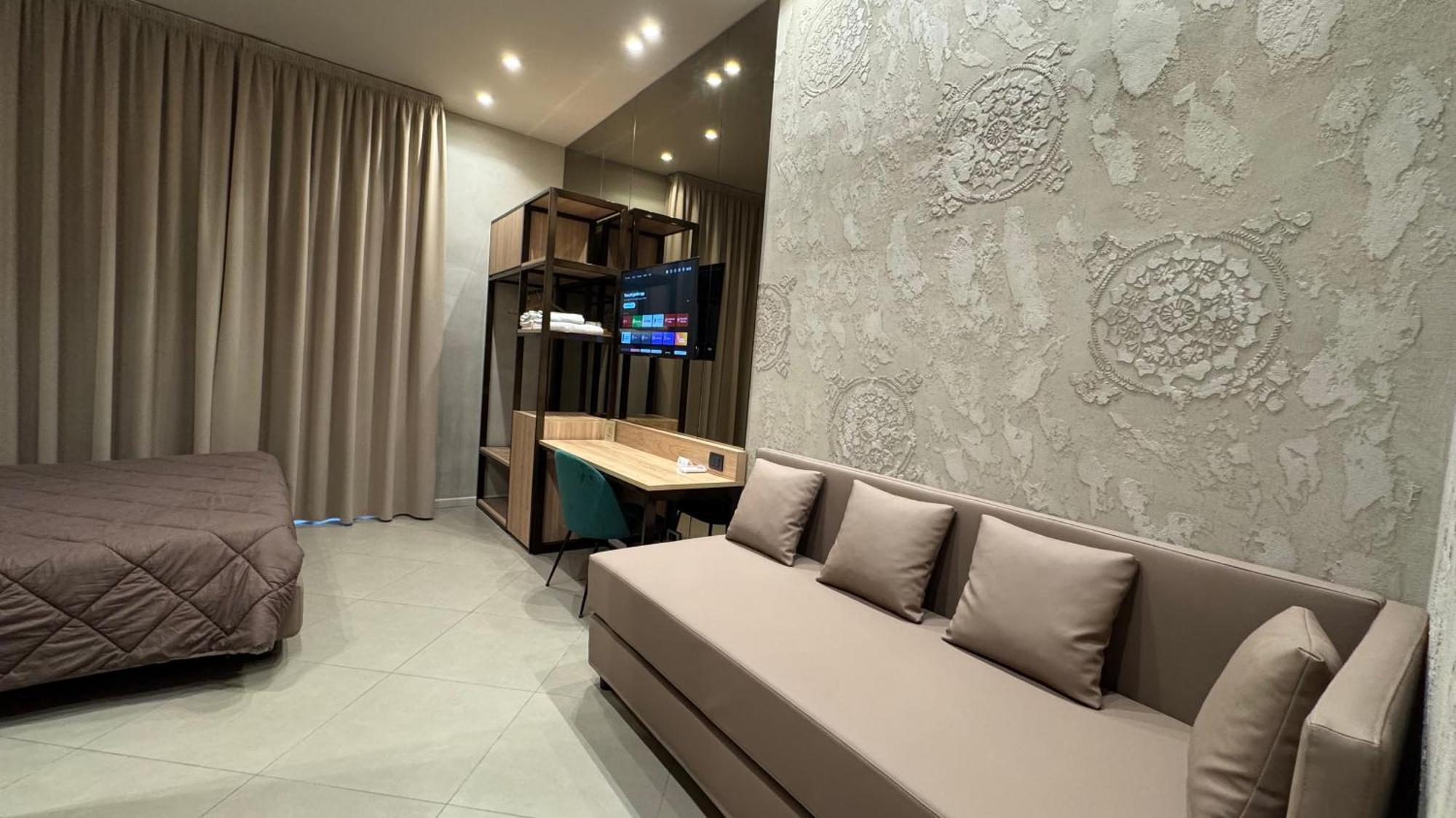 Tropicana Room Caserta Exterior foto